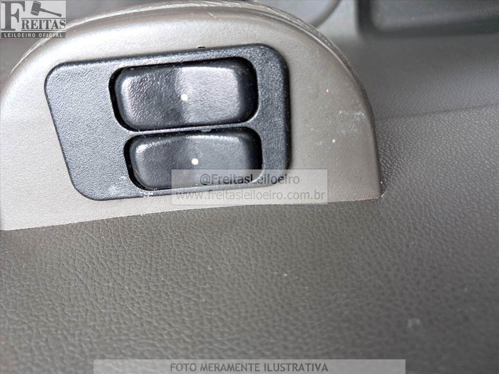 Foto 13 de 23: CHEVROLET/COBALT 1.4 LS, 12/12, PLACA: O__-___8, GASOL/ALC, PRATA