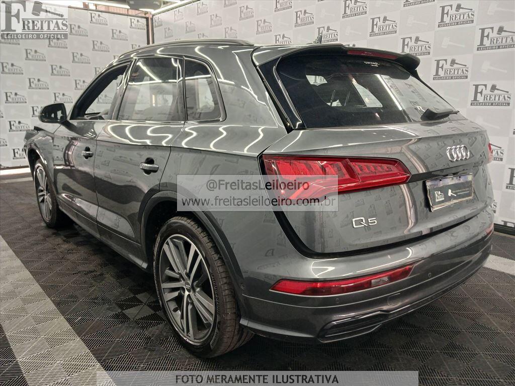 Foto 3: I/AUDI Q5 2.0TFSI, 19/20, PLACA: Q__-___2, GASOLINA, CINZA