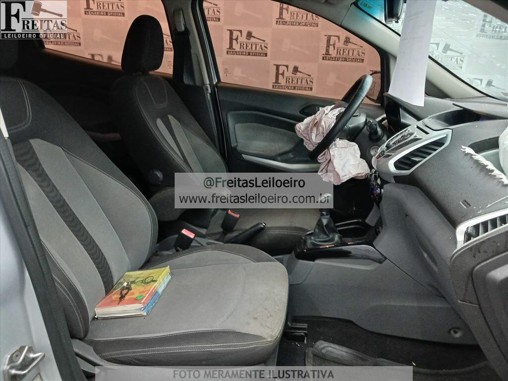 Foto 6 de 17: FORD/ECOSPORT FSL 1.6, 13/14, PLACA: F__-___4, GASOL/ALC, PRATA