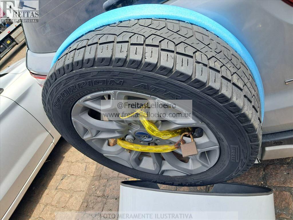 Foto 10 de 17: FORD/ECOSPORT FSL 1.6, 13/14, PLACA: F__-___4, GASOL/ALC, PRATA