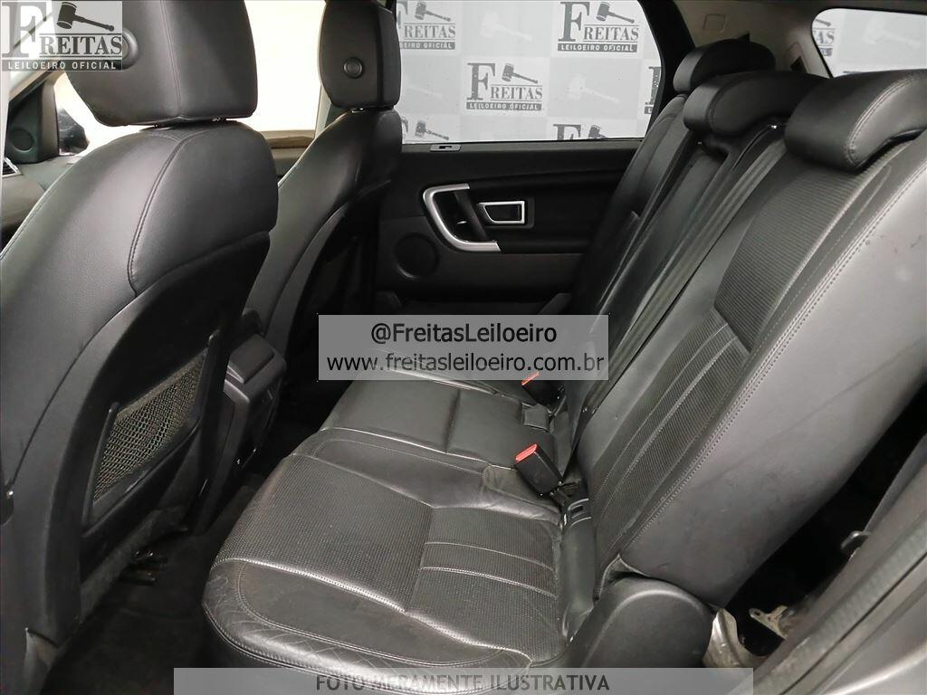 Foto 7 de 19: LR/DISC SPT TD4 HSE 7L, 17/17, PLACA: F__-___8, DIESEL, CINZA
