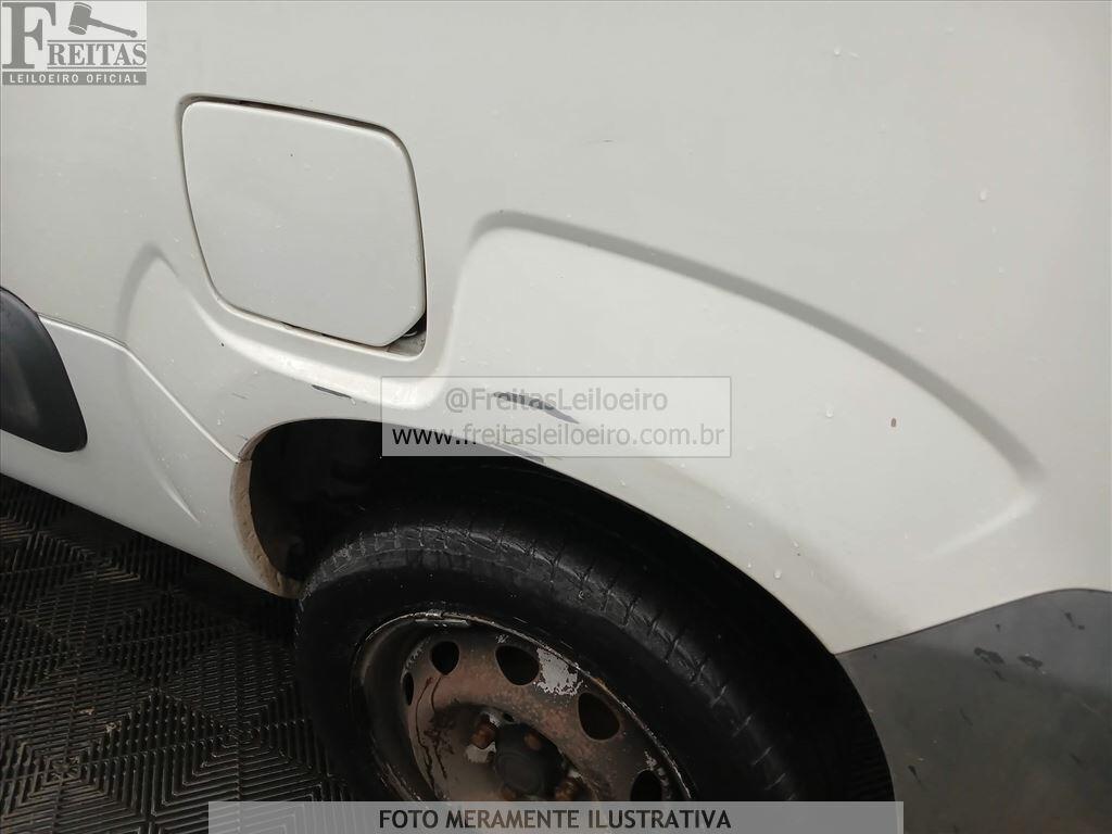 Foto 14 de 17: FIAT/FIORINO 1.4 FLEX, 14/14, PLACA: F__-___5, GASOL/ALC, BRANCA