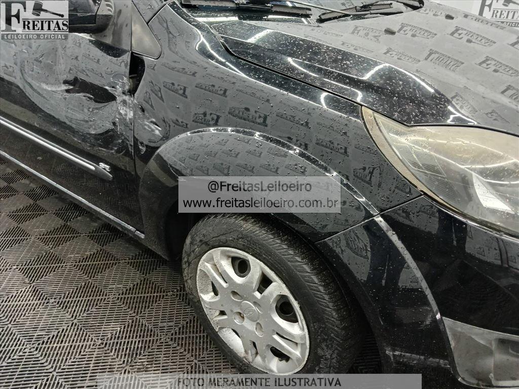 Foto 18 de 19: FORD/FIESTA FLEX, 13/14, PLACA: F__-___9, GASOL/ALC, PRETA