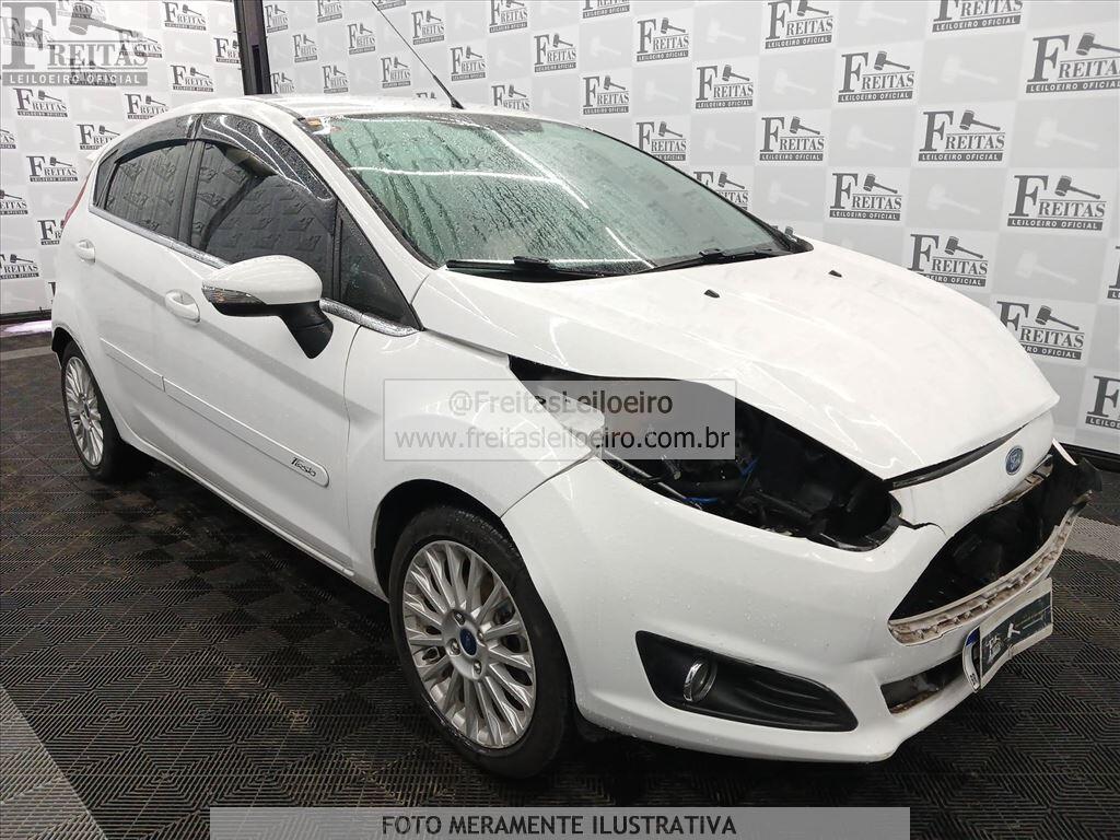 Foto 2: FORD/FIESTA 16TIT AT, 16/17, PLACA: F__-___5, GASOL/ALC, BRANCA