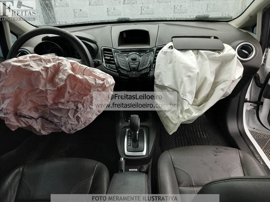 Foto 5: FORD/FIESTA 16TIT AT, 16/17, PLACA: F__-___5, GASOL/ALC, BRANCA