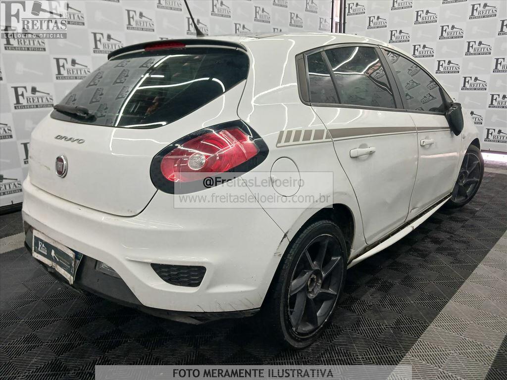 Foto 4: FIAT/BRAVO SPORTING 1.8, 15/16, PLACA: P__-___4, GASOL/ALC, BRANCA