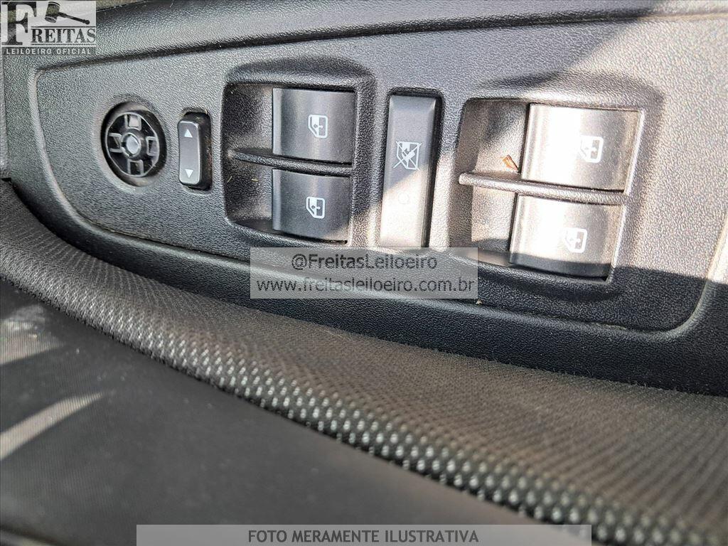 Foto 12 de 25: FIAT/BRAVO SPORTING 1.8, 15/16, PLACA: P__-___4, GASOL/ALC, BRANCA
