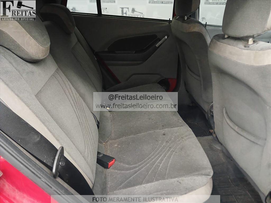 Foto 7 de 19: I/CHEVROLET AGILE LTZ, 12/12, PLACA: E__-___6, GASOL/ALC, VERMELHA