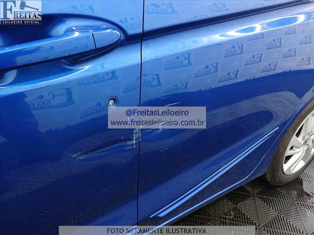 Foto 17 de 21: HONDA/FIT LX CVT, 14/15, PLACA: F__-___2, GASOL/ALC, AZUL