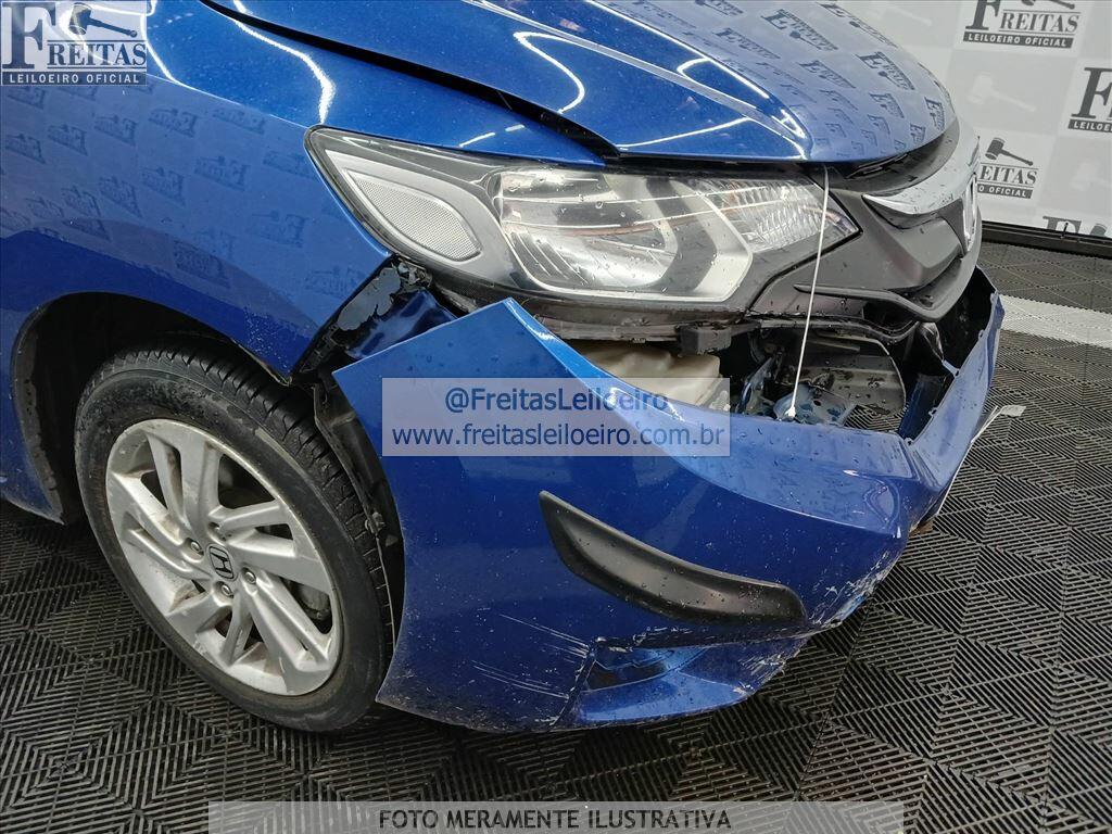 Foto 20 de 21: HONDA/FIT LX CVT, 14/15, PLACA: F__-___2, GASOL/ALC, AZUL