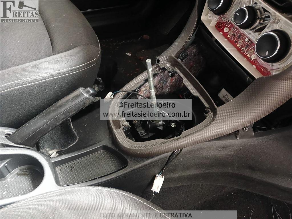 Foto 8 de 23: FIAT/BRAVO ESSENCE 1.8, 15/16, PLACA: G__-___4, GASOL/ALC, CINZA