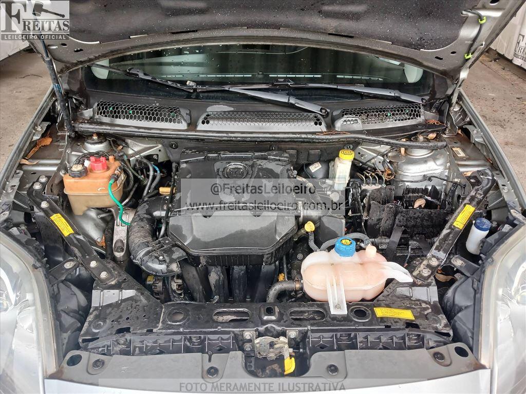 Foto 10 de 23: FIAT/BRAVO ESSENCE 1.8, 15/16, PLACA: G__-___4, GASOL/ALC, CINZA