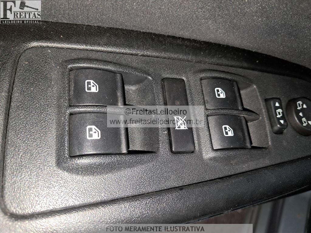 Foto 21 de 23: FIAT/BRAVO ESSENCE 1.8, 15/16, PLACA: G__-___4, GASOL/ALC, CINZA