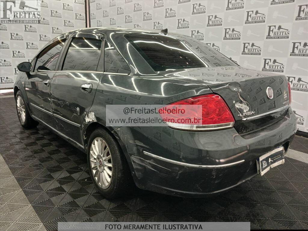 Foto 3: FIAT/LINEA ABSOL. 1.8 DL, 11/11, PLACA: E__-___3, GASOL/ALC, CINZA
