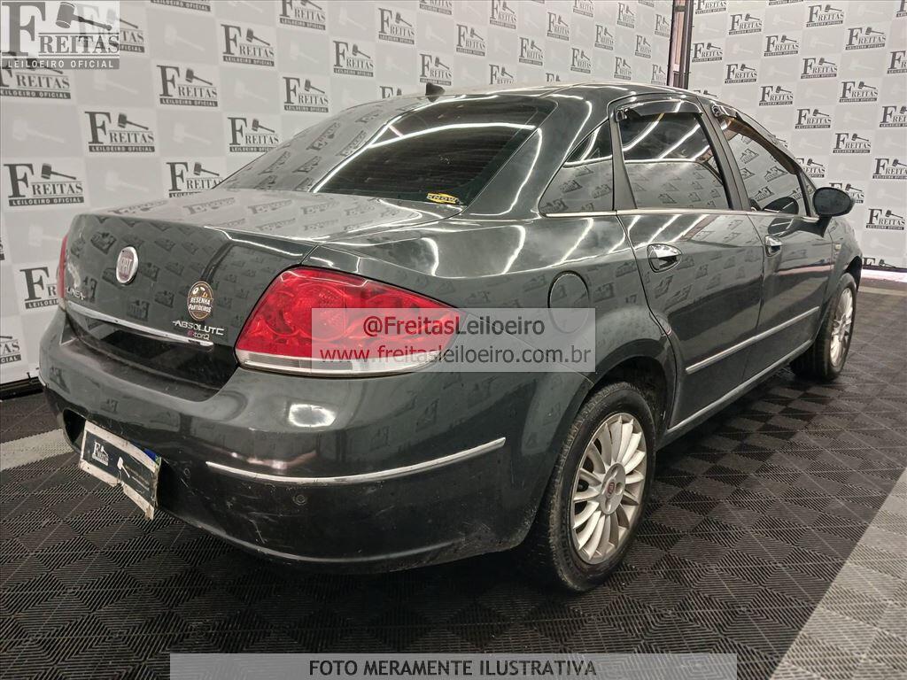 Foto 4: FIAT/LINEA ABSOL. 1.8 DL, 11/11, PLACA: E__-___3, GASOL/ALC, CINZA
