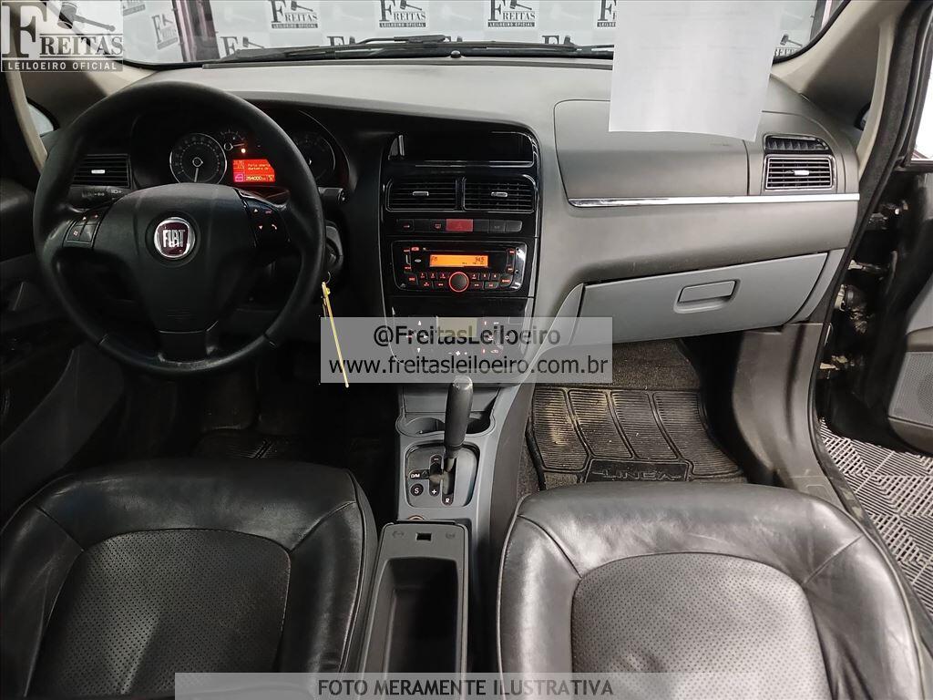 Foto 5: FIAT/LINEA ABSOL. 1.8 DL, 11/11, PLACA: E__-___3, GASOL/ALC, CINZA