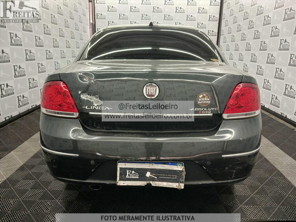 Foto 19 de 20: FIAT/LINEA ABSOL. 1.8 DL, 11/11, PLACA: E__-___3, GASOL/ALC, CINZA