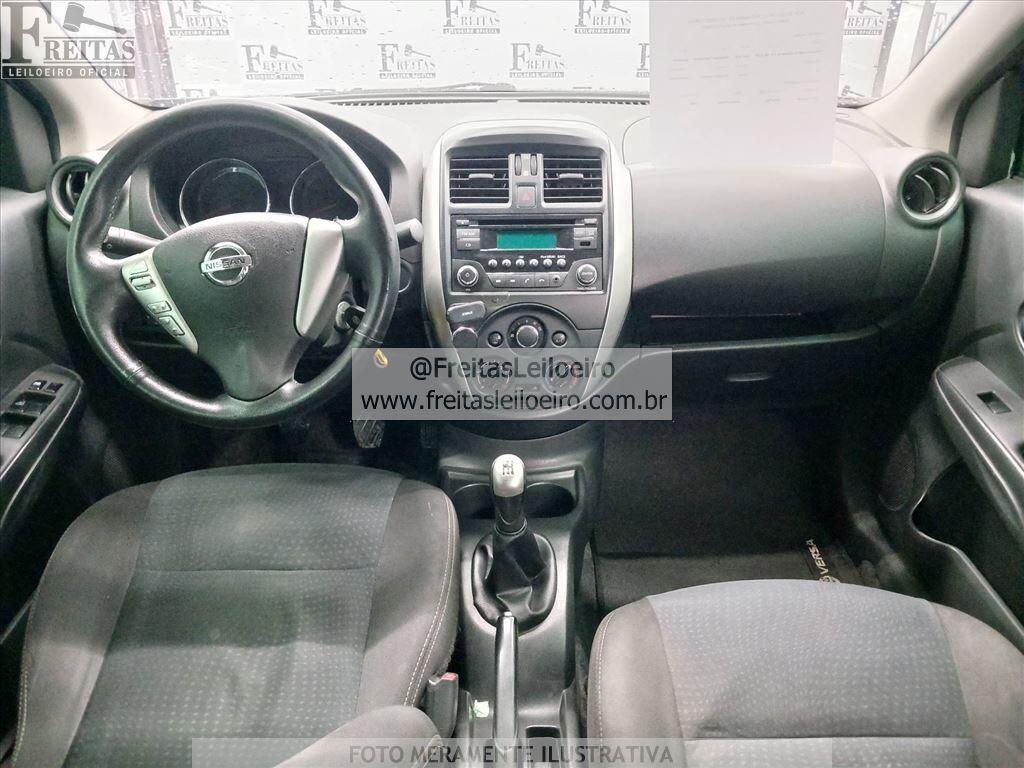 Foto 5: NISSAN/VERSA 16 SL, 15/16, PLACA: Q__-___7, GASOL/ALC, CINZA