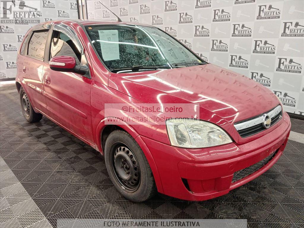 Foto 2: GM/CORSA HATCH MAXX, 10/11, PLACA: E__-___4, GASOL/ALC, VERMELHA