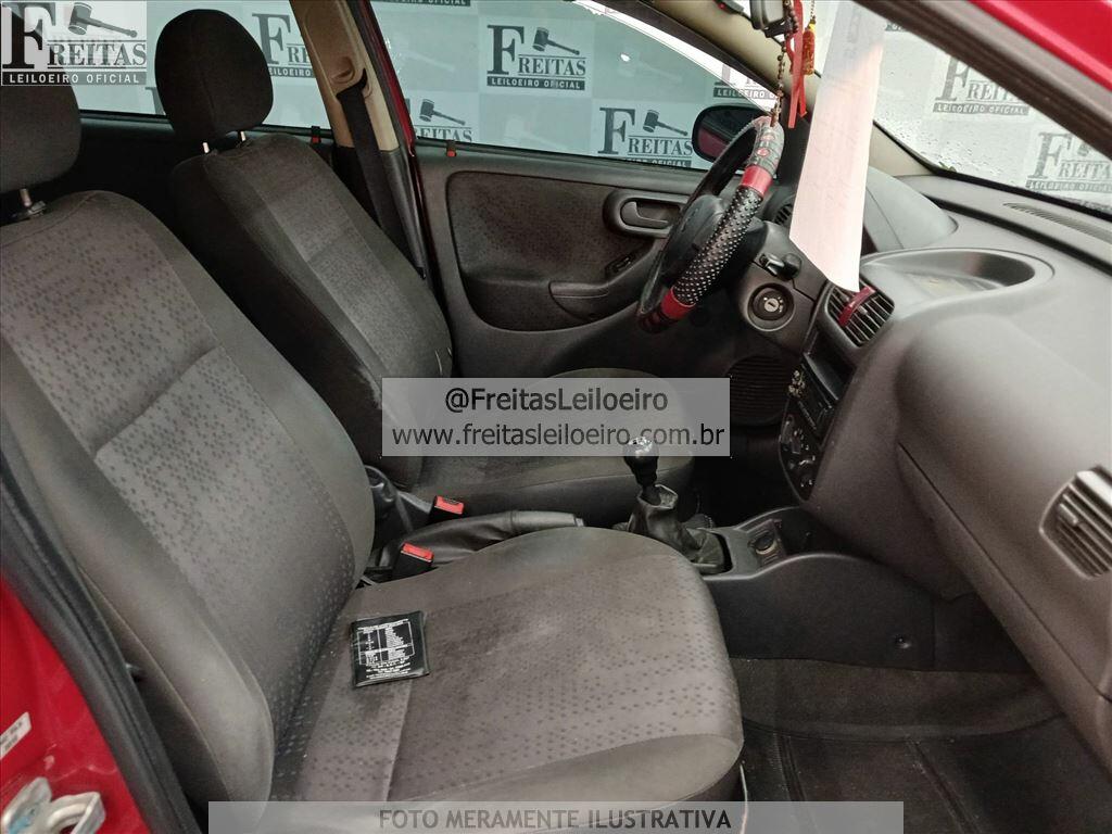 Foto 6 de 19: GM/CORSA HATCH MAXX, 10/11, PLACA: E__-___4, GASOL/ALC, VERMELHA