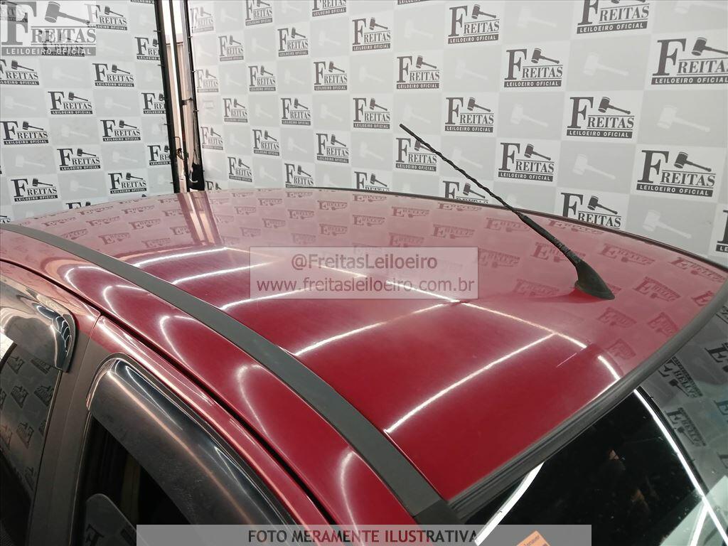 Foto 8 de 19: GM/CORSA HATCH MAXX, 10/11, PLACA: E__-___4, GASOL/ALC, VERMELHA