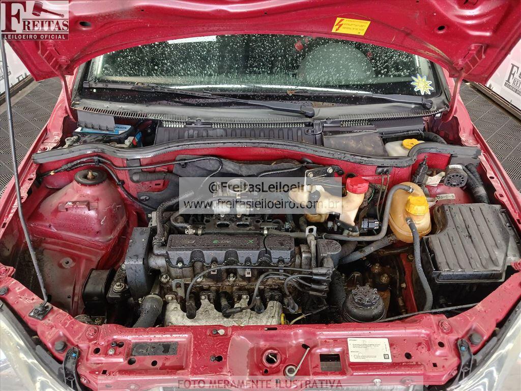 Foto 9 de 19: GM/CORSA HATCH MAXX, 10/11, PLACA: E__-___4, GASOL/ALC, VERMELHA