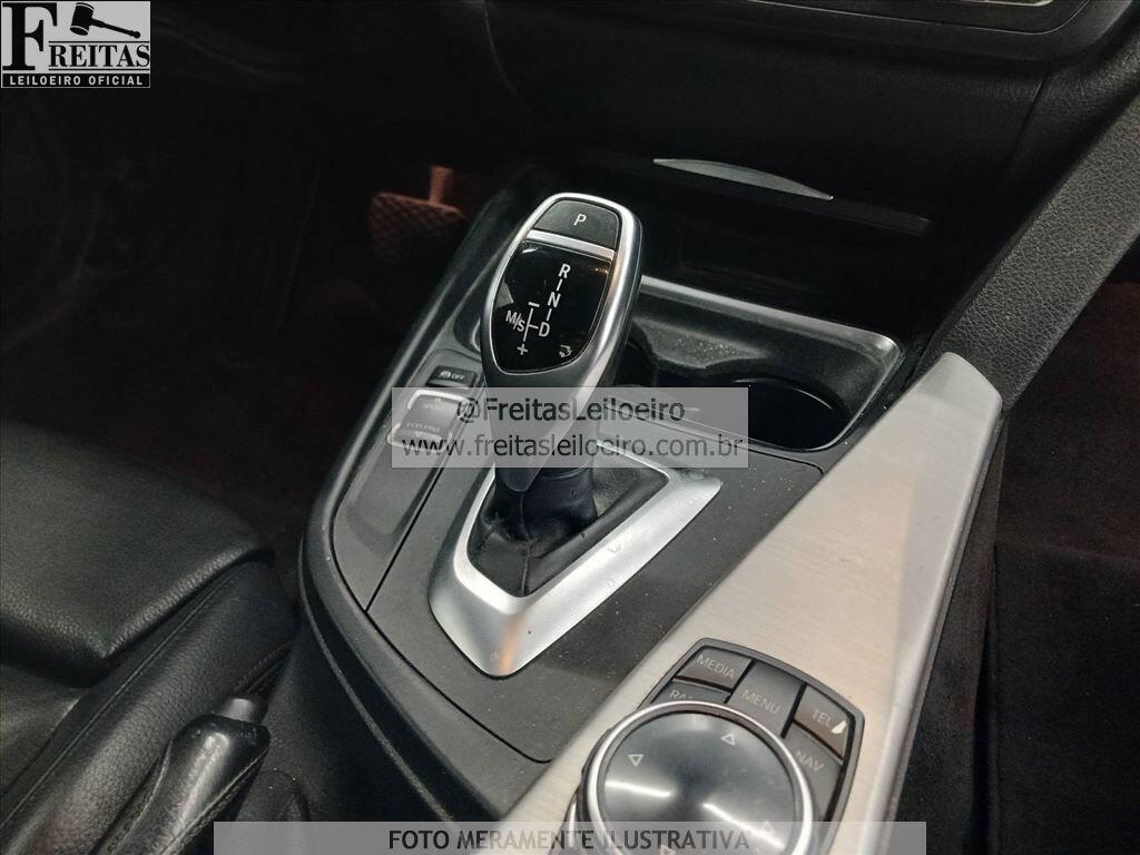 Foto 8 de 19: I/BMW 328I ACTIVE FLEX, 14/15, PLACA: F__-___1, GASOL/ALC, CINZA