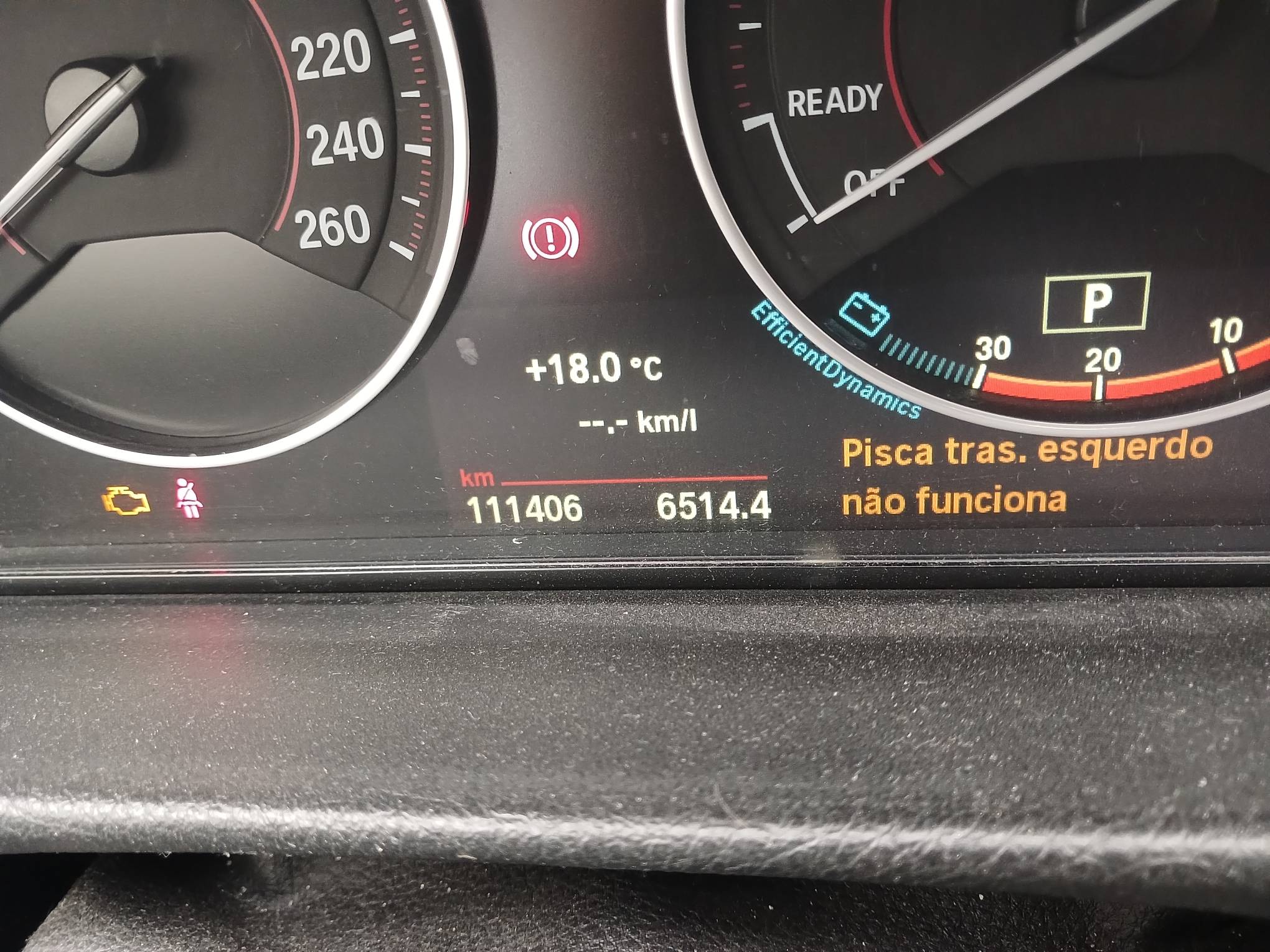 Foto 19 de 19: I/BMW 328I ACTIVE FLEX, 14/15, PLACA: F__-___1, GASOL/ALC, CINZA