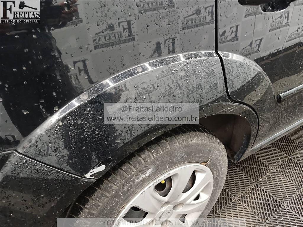 Foto 17 de 18: FORD/FIESTA 1.6 FLEX, 10/11, PLACA: D__-___4, GASOL/ALC, PRETA