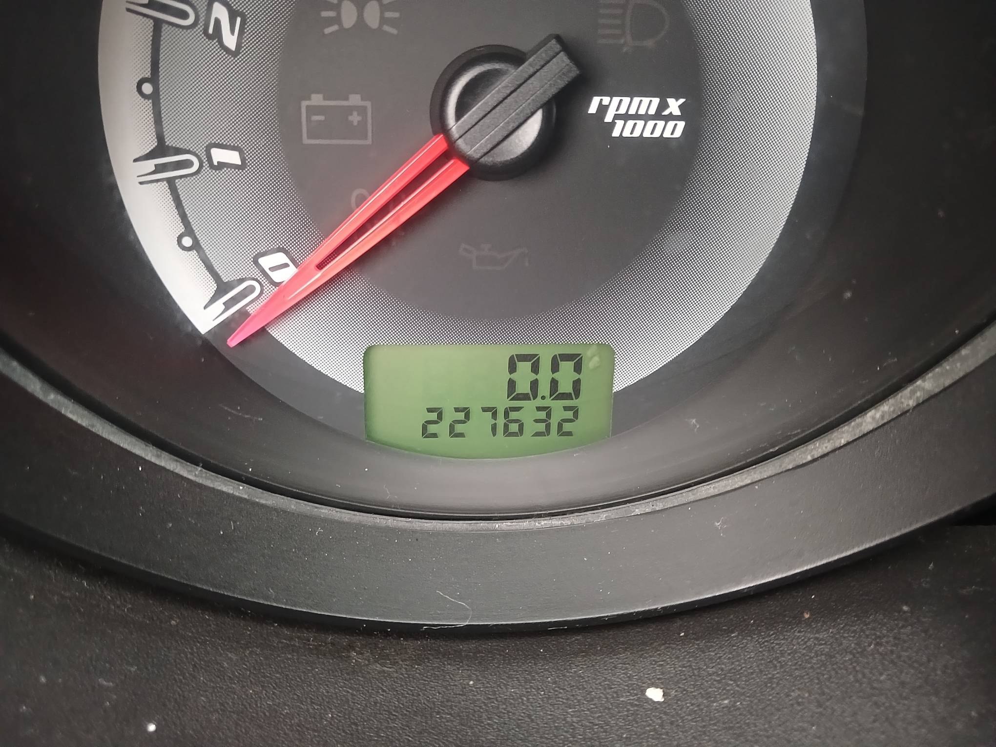 Foto 18 de 18: FORD/FIESTA 1.6 FLEX, 10/11, PLACA: D__-___4, GASOL/ALC, PRETA