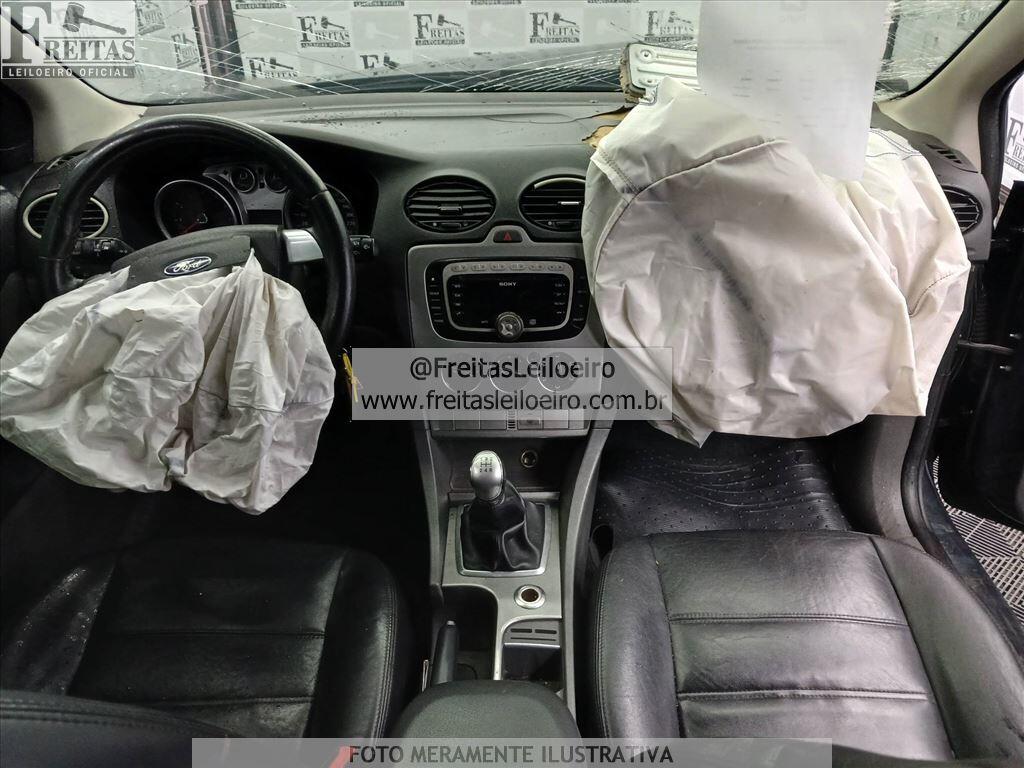 Foto 5: I/FORD FOCUS 2.0L HA, 09/09, PLACA: E__-___2, GASOLINA, PRETA