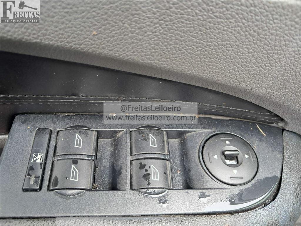 Foto 11 de 18: I/FORD FOCUS 2.0L HA, 09/09, PLACA: E__-___2, GASOLINA, PRETA