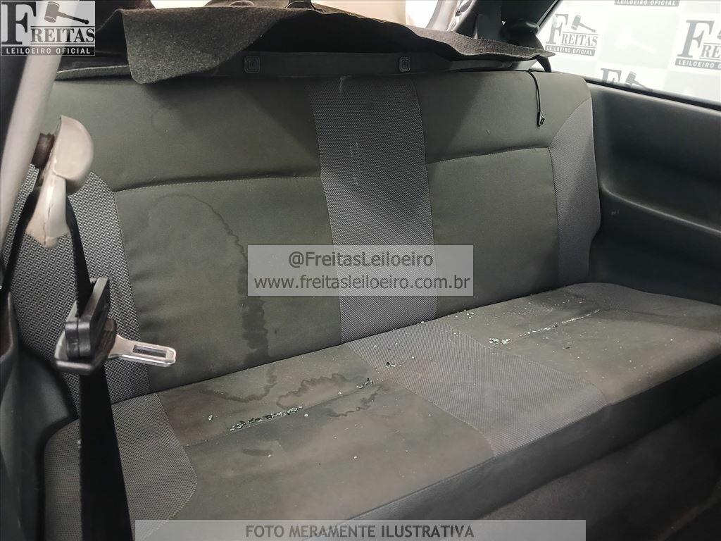 Foto 7 de 19: VW/GOL 1.0 GIV, 08/09, PLACA: E__-___8, GASOL/ALC, PRATA