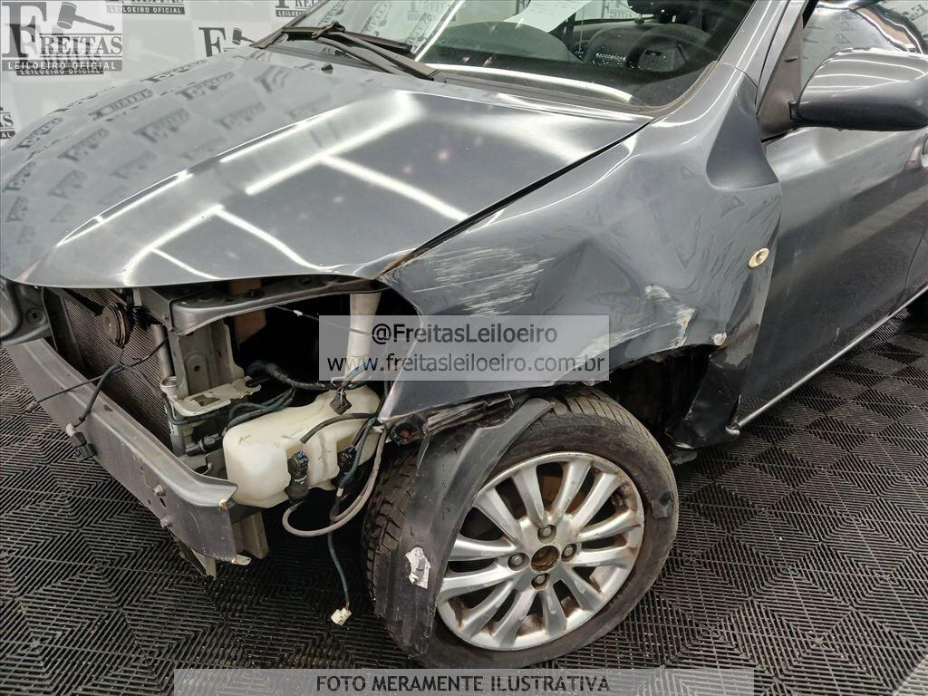 Foto 16 de 21: TOYOTA/ETIOS HB XLS, 13/13, PLACA: F__-___6, GASOL/ALC, CINZA