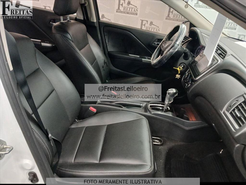 Foto 6 de 18: HONDA/CITY LX CVT, 20/21, PLACA: F__-___6, GASOL/ALC, BRANCA