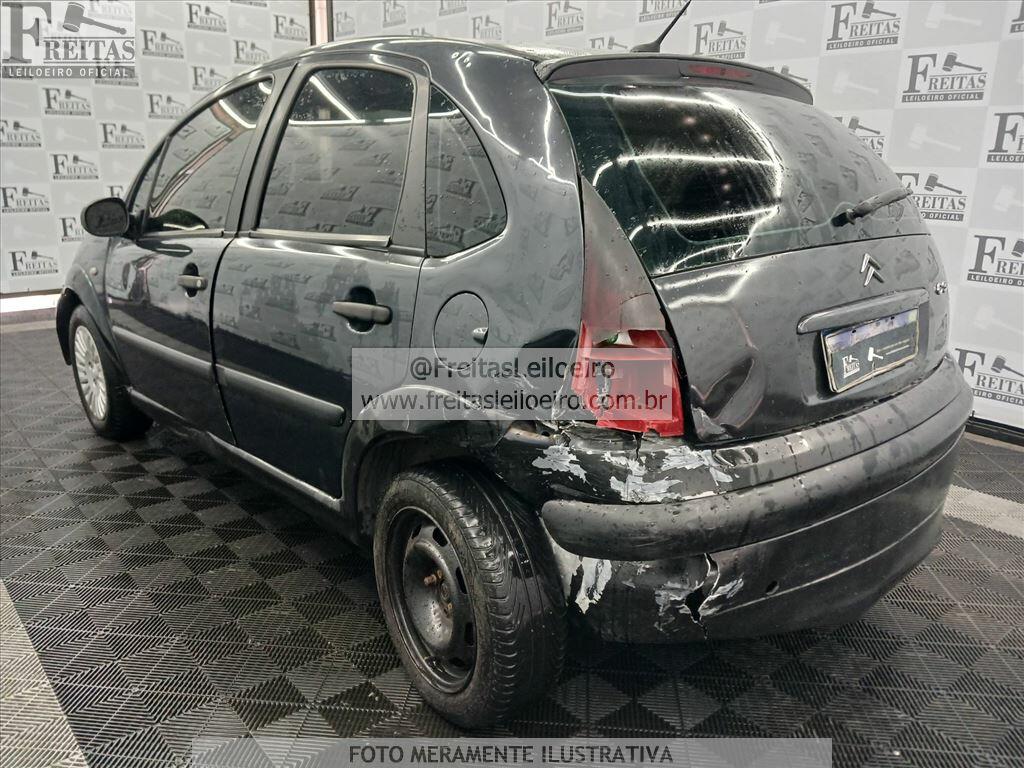 Foto 3: CITROEN/C3 GLX 16 16V, 04/05, PLACA: D__-___8, GASOLINA, CINZA