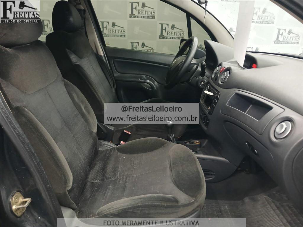 Foto 6 de 17: CITROEN/C3 GLX 16 16V, 04/05, PLACA: D__-___8, GASOLINA, CINZA