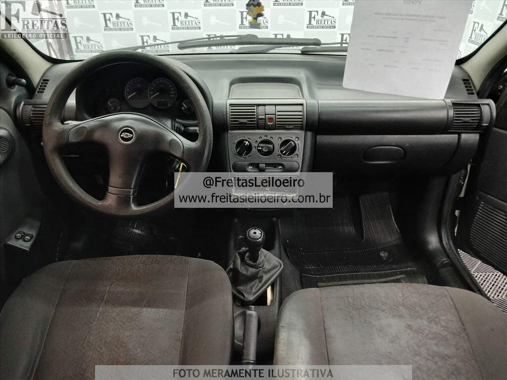 Foto 5: GM/CORSA CLASSIC, 04/04, PLACA: D__-___7, GASOLINA, CINZA