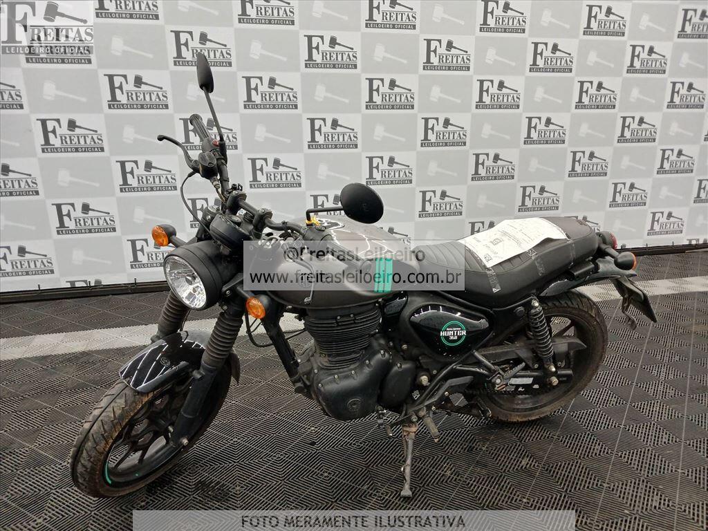 Foto 11 de 13: RE/ROYAL HUNTER 350, 24/25, PLACA: T__-___6, GASOLINA, PRATA