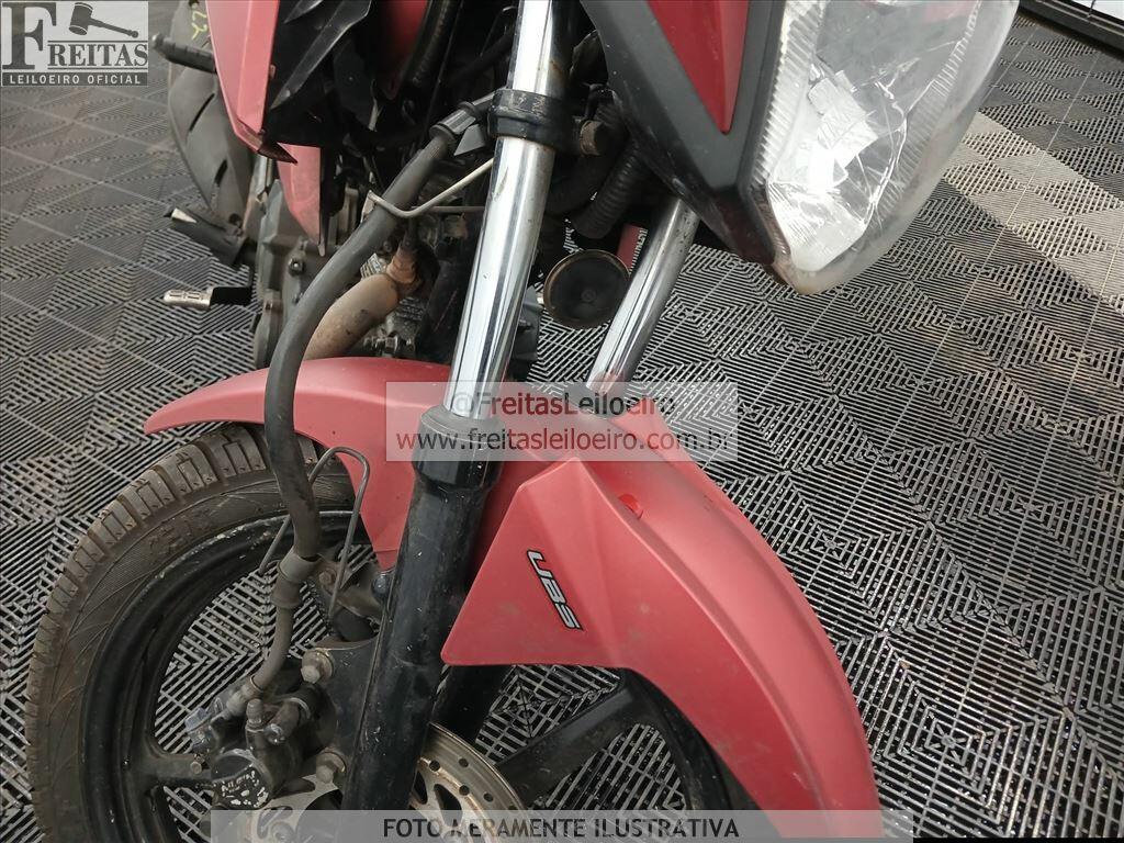 Foto 10 de 15: YAMAHA/YS150 FAZER SED, 22/22, PLACA: F__-___5, GASOL/ALC, VERMELHA