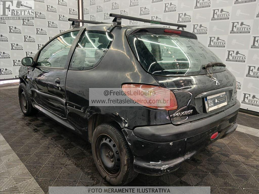 Foto 3: PEUGEOT/206 14 PRESEN FX, 06/07, PLACA: D__-___3, SUCATA S/ DIREITO A DOCUMENTO,...