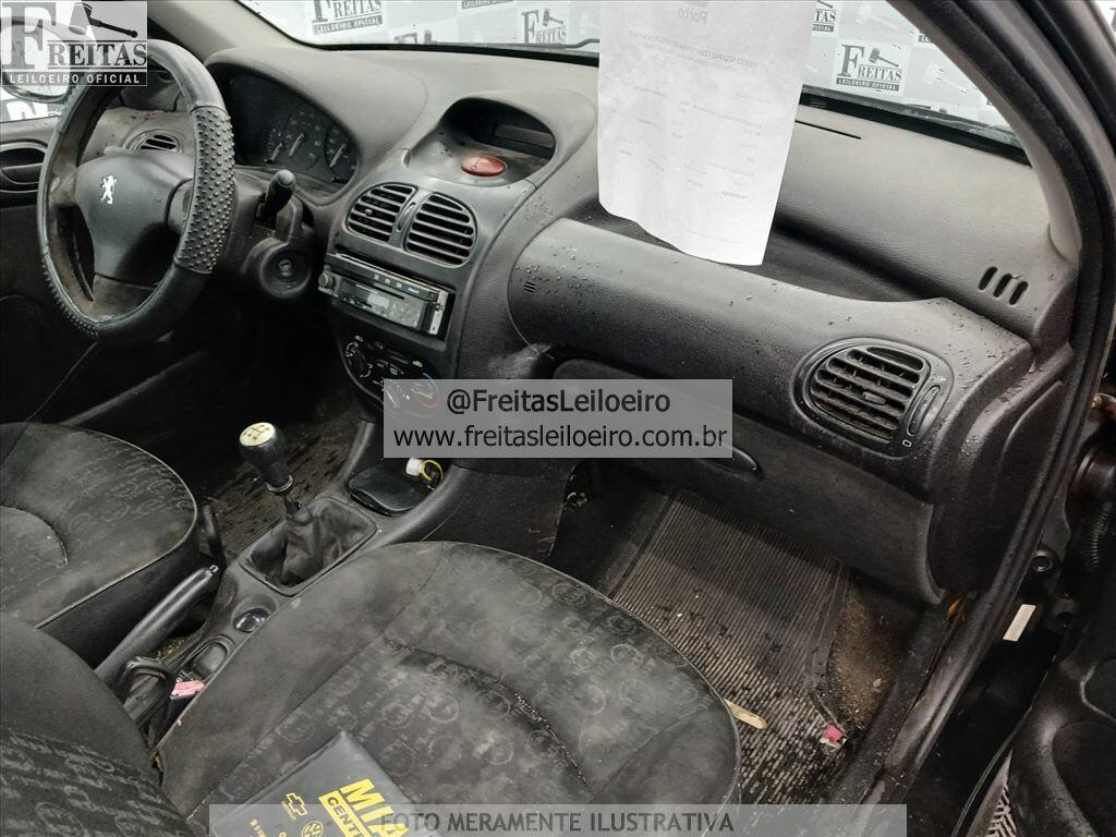 Foto 5: PEUGEOT/206 14 PRESEN FX, 06/07, PLACA: D__-___3, SUCATA S/ DIREITO A DOCUMENTO,...