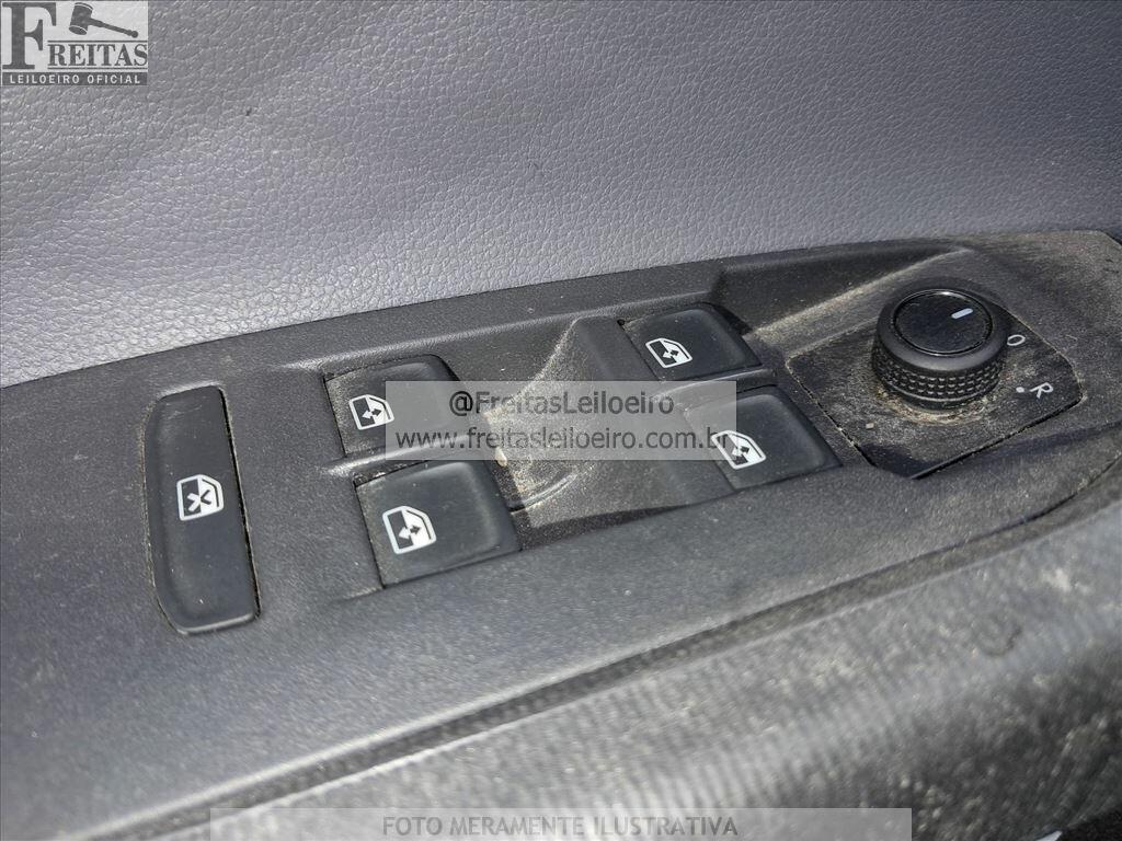 Foto 17 de 18: VW/VIRTUS AB, 26/26, PLACA: U__-___5, SUCATA S/ DIREITO A DOCUMENTO, GASOL/ALC, ...