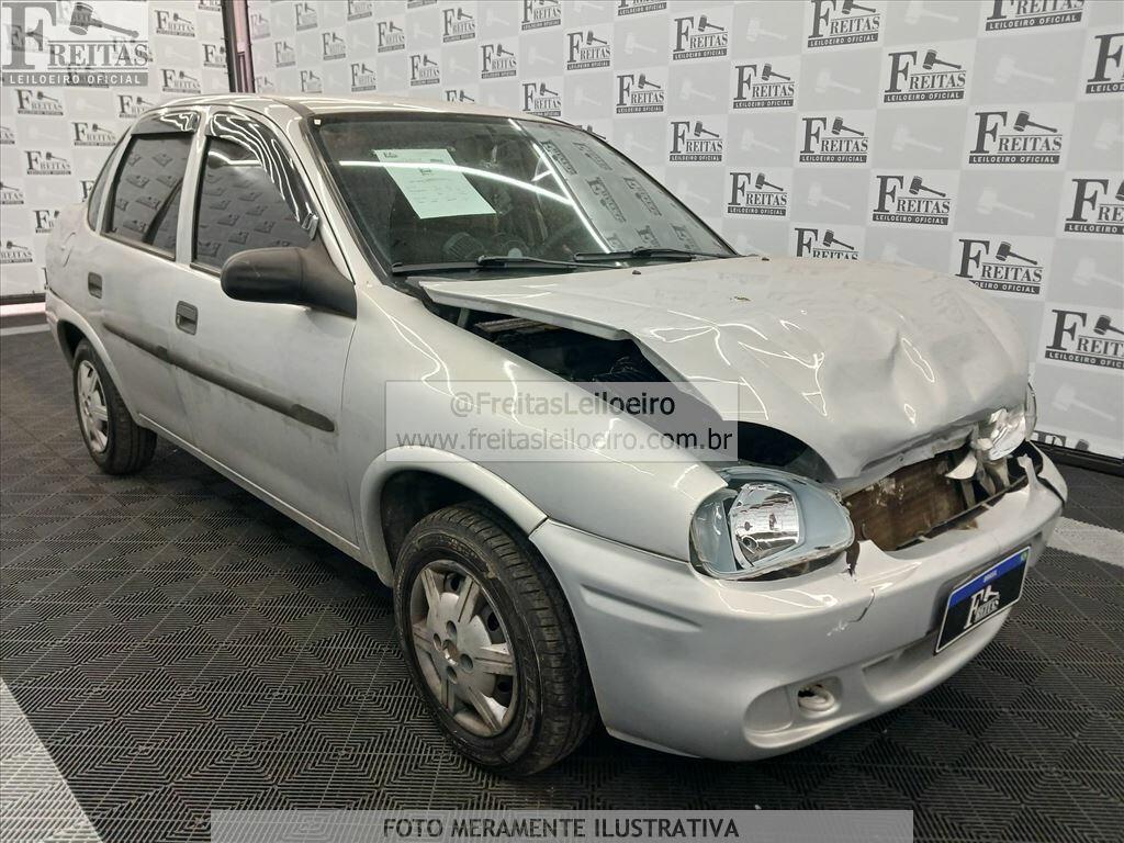 Foto 2: GM/CORSA CLASSIC, 03/04, PLACA: D__-___2, SUCATA S/ DIREITO A DOCUMENTO, GASOLIN...