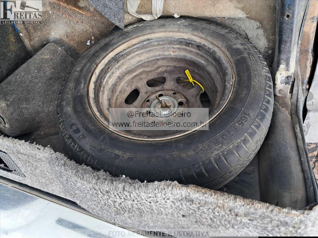 Foto 10 de 16: VW/PARATI CL, 95/96, PLACA: C__-___5, SUCATA S/ DIREITO A DOCUMENTO, GASOLINA, B...