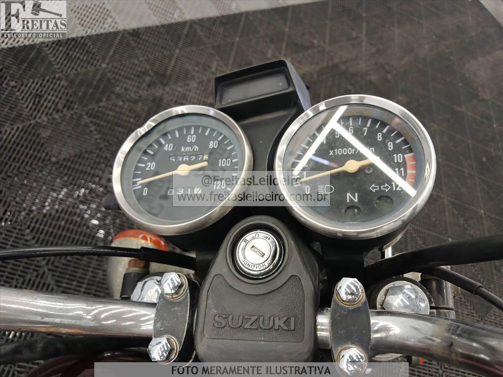 Foto 5: JTA/SUZUKI INTRUDER 125, 07/07, PLACA: D__-___2, SUCATA S/ DIREITO A DOCUMENTO, ...