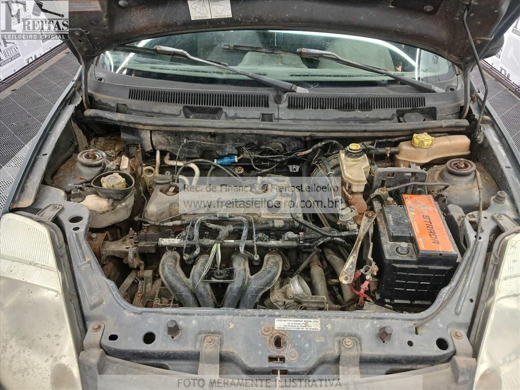 Foto 9 de 19: FORD/KA FLEX, 11/11, SUCATA S/ DIREITO A DOCUMENTO, GASOL/ALC, PRETA