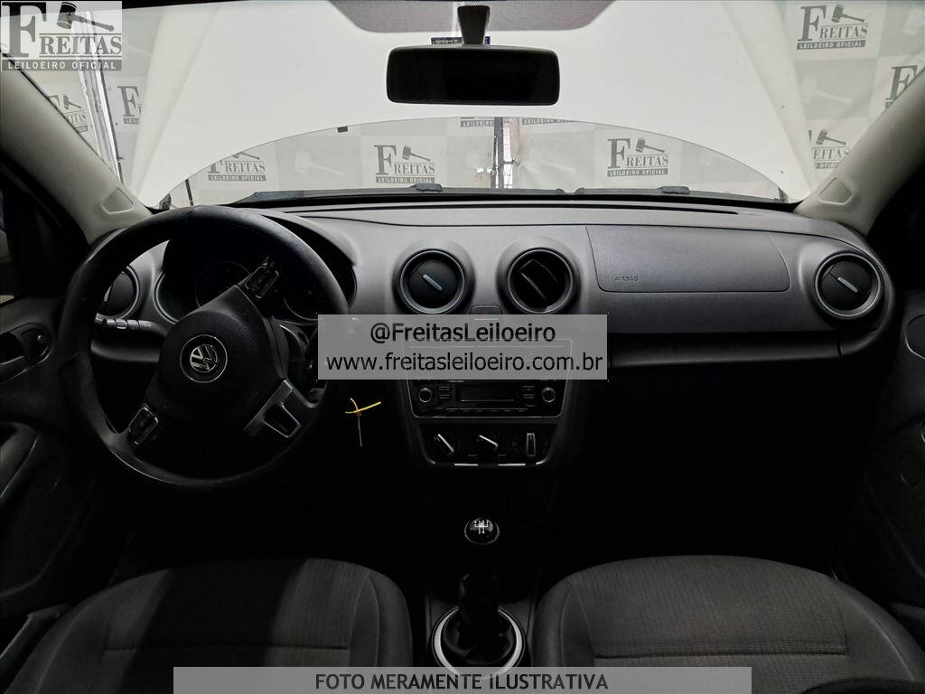 Foto 5: VW/NOVO VOYAGE 1.6 CITY, 13/14, PLACA: F__-___4, SUCATA S/ DIREITO A DOCUMENTO, ...