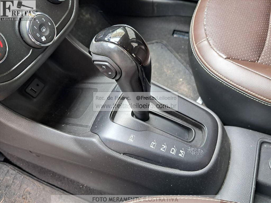 Foto 8 de 20: CHEVROLET/COBALT 18A ELI, 17/17, PLACA: F__-___4, GASOL/ALC, AZUL