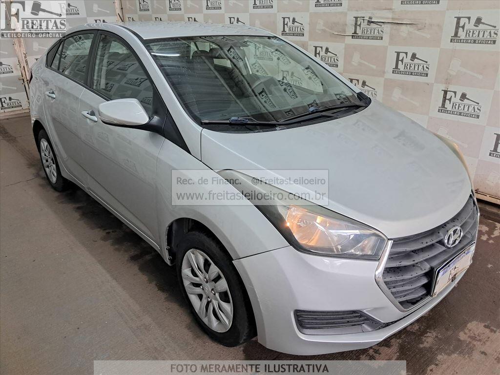 Foto 2: HYUNDAI/HB20S 1.0M COMF, 17/17, PLACA: G__-___4, GASOL/ALC, PRATA